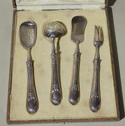 Набор для десертов в футляре