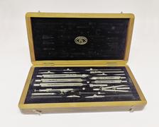 Готовальня "E.O. Richter & Co Pracision" Готовальня "E.O. Richter & Co Pracision"