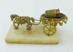 Подставка декоративная для наперстка "Упряжка"