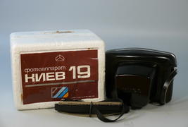 Фотоаппарат "Киев-19"