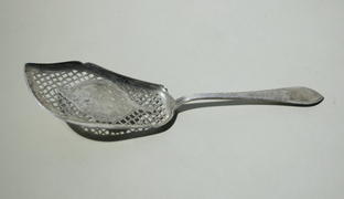 Лопатка для рыбы