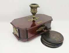 Музыкальная подставка для новогодней ёлки "Gloriosa"