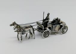 Миниатюра серебряная "Экипаж"