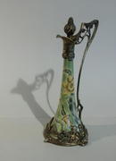 Кувшин в стиле модерн