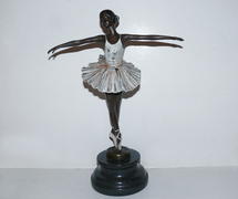 Скульптура "Балерина"