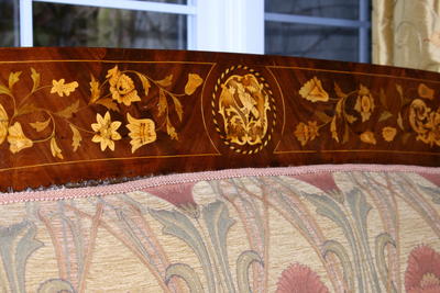 Диван в стиле «бидермейер». Западная Европа. Середина ХIХ века.