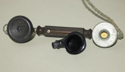 Аппарат телефонный настенный. "ELEKTRISK BUREAU". 1885 год. Редкость.