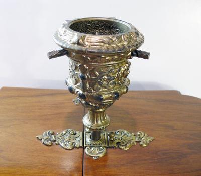 Музыкальная подставка для новогодней елки "Gloriosa". Западная Европа. Конец XIX - начало ХХ века.