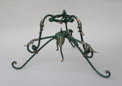 Подставка для рождественской елки. Специальное приспособление для установки новогодней елки.