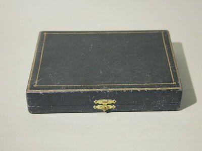 Набор для десерта. Серебро 900° Франция. Первая половина XIX века.,