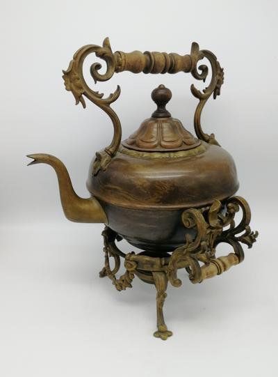Чайник с подогревом. Западная Европа, конец XIX века