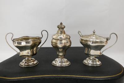 Набор для специй. Англия, серебро, 1911