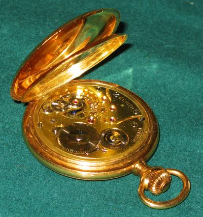 Золотые часы "Zenit". Западная Европа. Золото 14К.