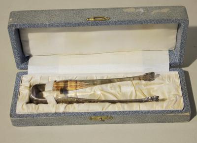 Щипцы для сахара в футляре. Западная Европа. Начало ХХ века.