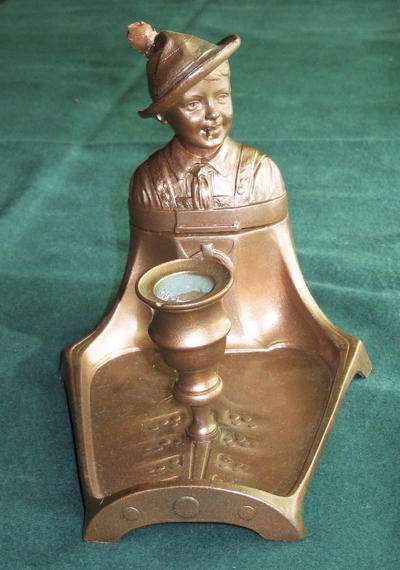 Подсвечник "Бойскаут". Западная Европа. Начало ХХ века.