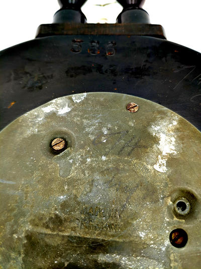 Домашняя метеостанция. Германия. Конец XIX - начало ХХ века. Состоит из барометра и термометра