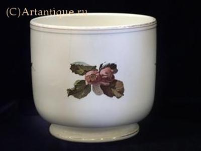Кашпо. Марка подглазурная "Villeroy & Boch. Dresden", в тесте 550, "KUD". 1880-е годы.