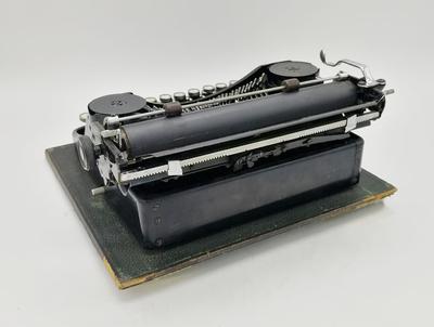 Печатная машинка &quot;Mersedes Prima&quot;. Германия, первая половина ХХ века