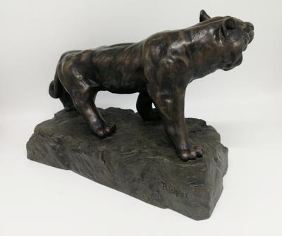Скульптура "Идущая пантера". Германия. Первая половина XX века.