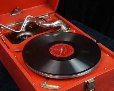 Патефон. СССР, середина XX века