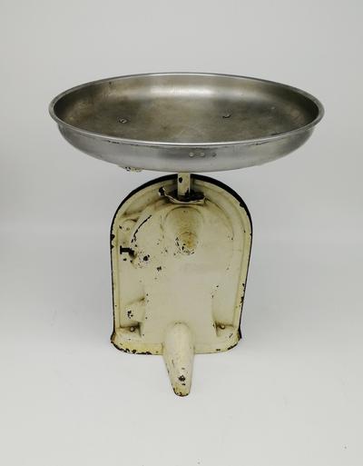 Кухонные весы &quot;GLORIA&quot;. Западная Европа. Середина 20 века.