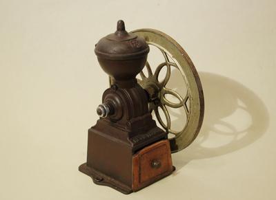 Мельница для специй. Западная Европа. Конец XIX - начало XX века