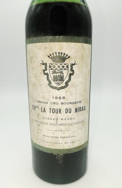Вино 1966 "Chateau LA TOUR DU MIRAIL". Год урожая 1966. Производитель Роджер Суир.