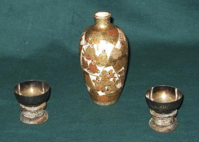 Набор для саке. Мастерские Сацума Кюсю. Конец XIX - начало ХХ века.