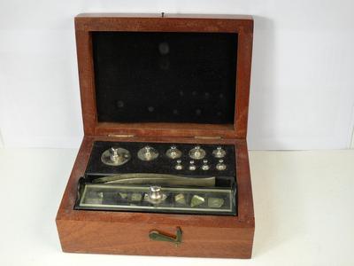 Набор разновесов. 1950-е годы.