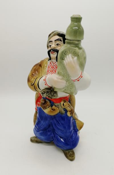 Штоф &quot;Казак&quot;. СССР, Киев, Середина XX века. Киевский ЭКХЗ, 1957 г., без повреждений.