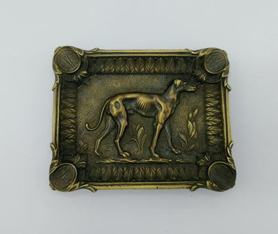 Пепельница с изображением охотничьей собаки. Западная Европа. Начало XX века.