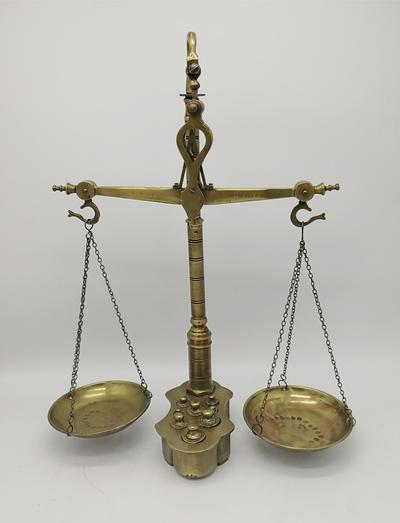 Коромысловые весы. Голландия, 1844 год