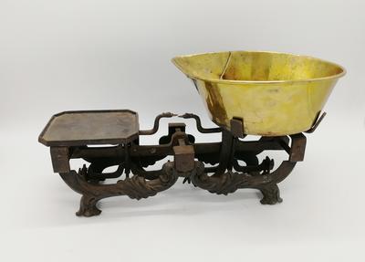 Весы хозяйственные. Западная Европа. Конец XIX - начало XX века.