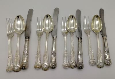 Набор столовых приборов на 12 персон. Англия. Серебро 925*. 1840-е годы.