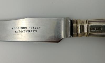 Набор столовых приборов на 12 персон. Англия. Серебро 925*. 1840-е годы.