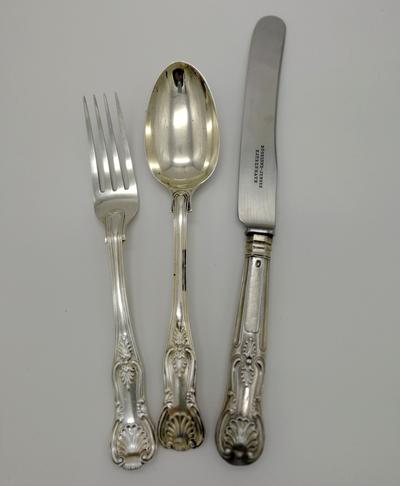 Набор столовых приборов на 12 персон. Англия. Серебро 925*. 1840-е годы.