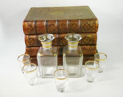 Бар настольный "Старинные книги". Франция. XIX век.