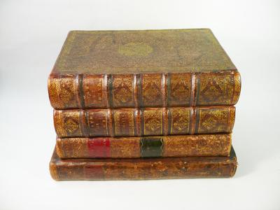 Бар настольный "Старинные книги". Франция. XIX век.