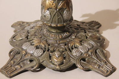 Подставка для новогодней елки. Западная Европа. Конец XIX - начало XX века.