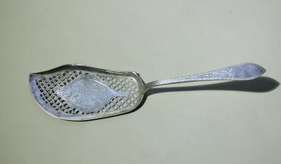 Лопатка для рыбы. Дания. Серебро 830*.