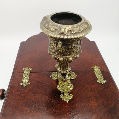 Музыкальная подставка для новогодней ёлки "Gloriosa". Германия. Конец XIX - начало ХХ века.