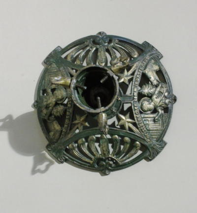 Подставка для рождественской елки. Специальное приспособление для установки новогодней елки.