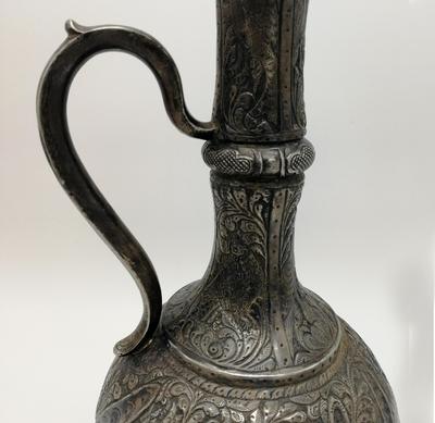 Кувшин для вина. Россия. Серебро 84*. Клеймо мастера "ИГ.", пробирного мастера с датой "И.А 1858", герб Москвы.