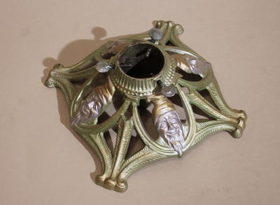 Подставка для новогодней ёлки. Специальное приспособление для установки новогодней елки.