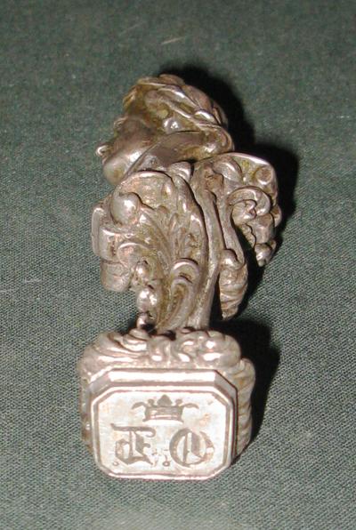 Печать под суруч. Серебро. Выполнена в виде бюста Шиллера. Германия (?).