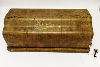 Арифмометр "Hannovera A/AK". Германия, 1923 год. В в хорошем рабочем состоянии.