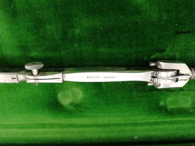 Готовальня "CHALLENGE" фирмы "KEUFFEL & ESSER Co. N.Y." №9726. В наборе 11 предметов. Полная и оригинальная комплектация. Все предметы в отличной сохранности.