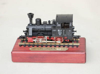Модель паровоза "Tenderlok ANNA". ["Танк-паровоз "Анна"]. Германия. Производитель: Fleischmann. Вторая половина ХХ века.