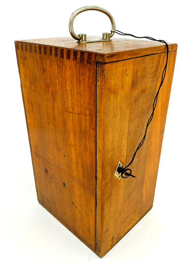 Микроскоп "Leitz Wetzlar". Германия. XIX век.