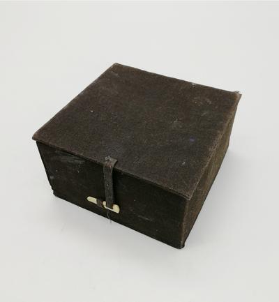 Коллекционный брусок китайской туши в виде портовой печати. Китай, о. Хайнань. Конец XVIII века.